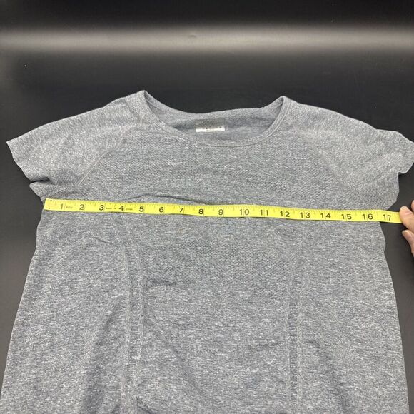 Athleta Top Women’s Ruched Fastest Track Running Stretch Workout Gym Gray Sz M - Picture 7 of 8